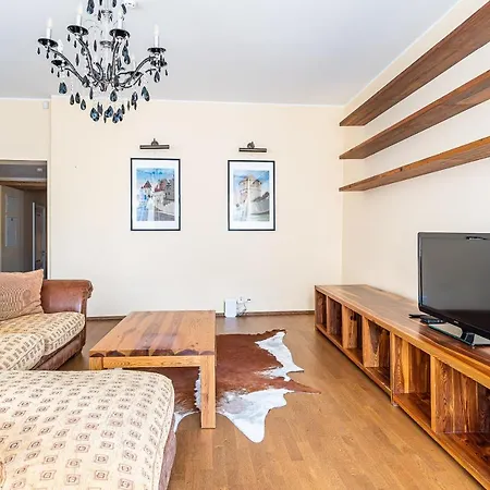 Old Town - Oleviste タリン