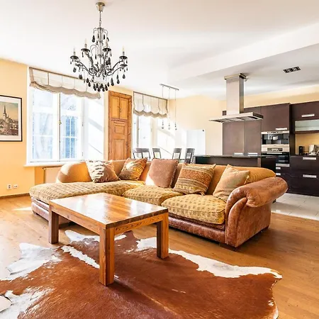 Old Town - Oleviste タリン