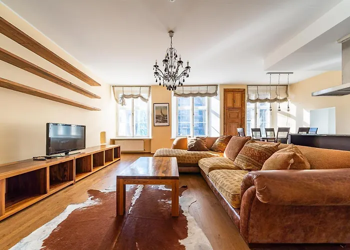 Old Town - Oleviste * 塔林