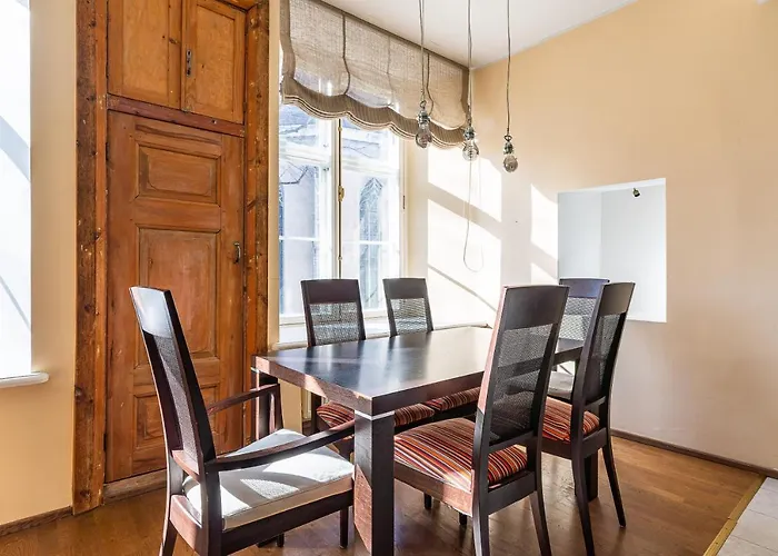 Old Town - Oleviste 塔林